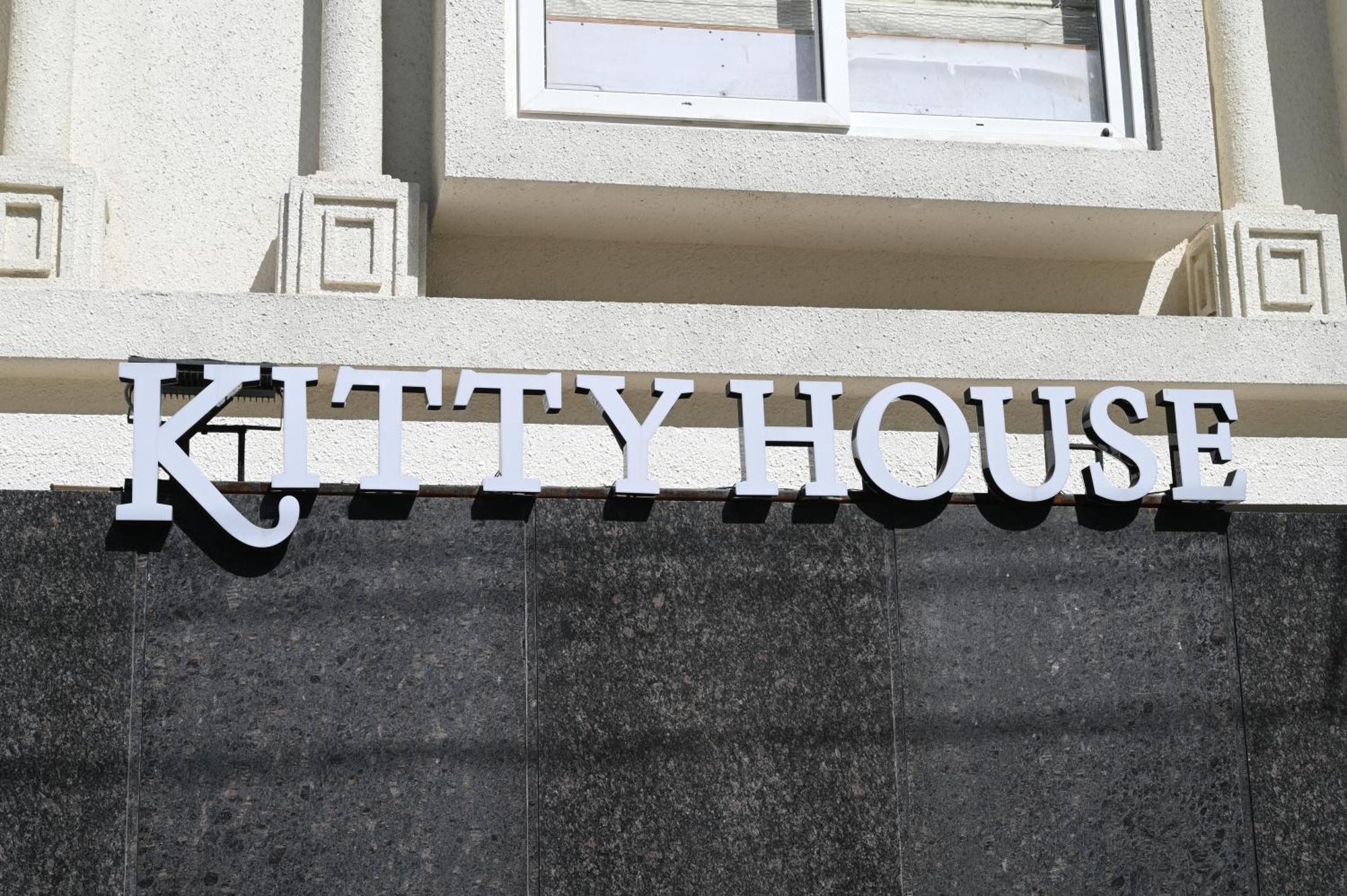 Kitty House Hotel Calcutta Eksteriør billede